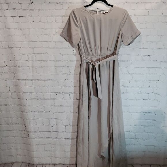 Saving Paige grey short sleeve dress size S - Picture 1 of 10